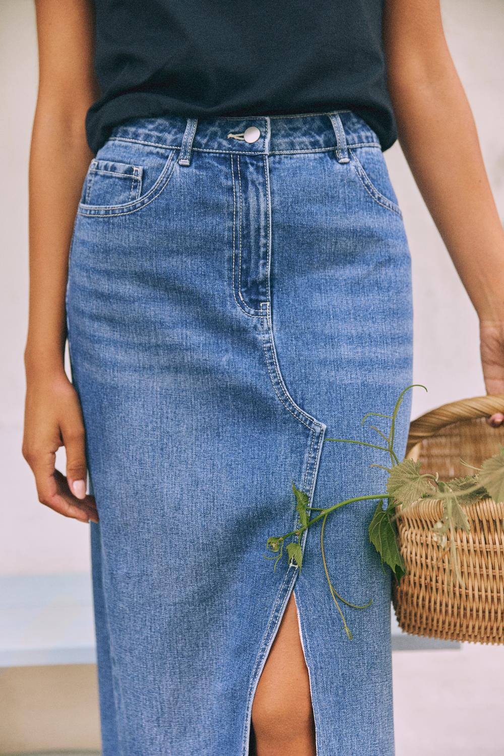 VIVINNY Skirt - Medium Blue Denim